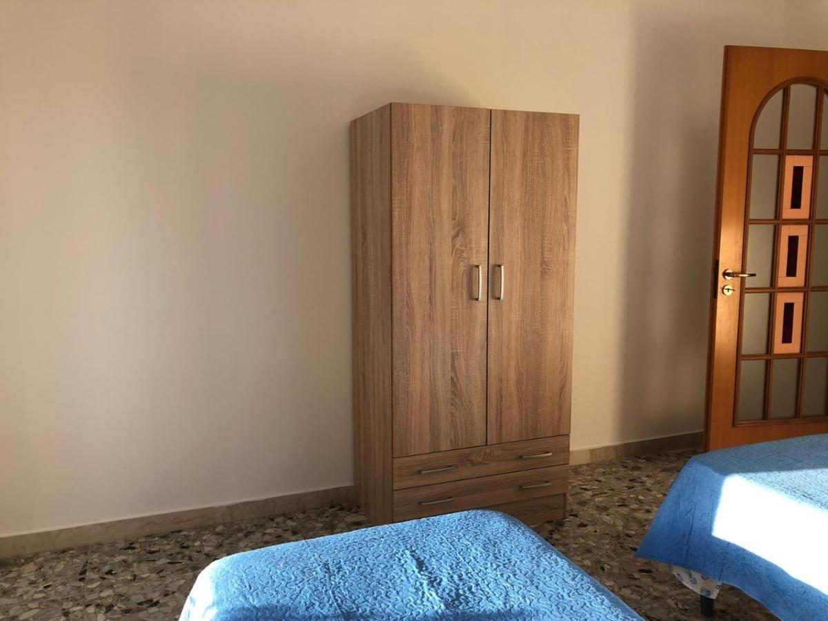 Al Flamingo Apartman Szirakúza Kültér fotó