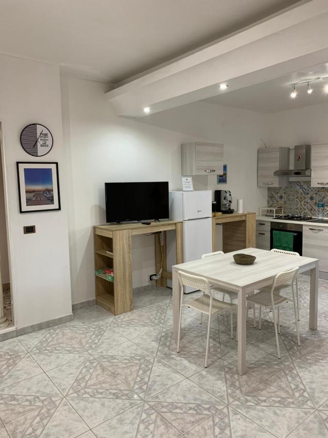 Al Flamingo Apartman Szirakúza Kültér fotó