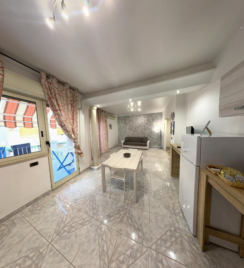 Al Flamingo Apartman Szirakúza Kültér fotó